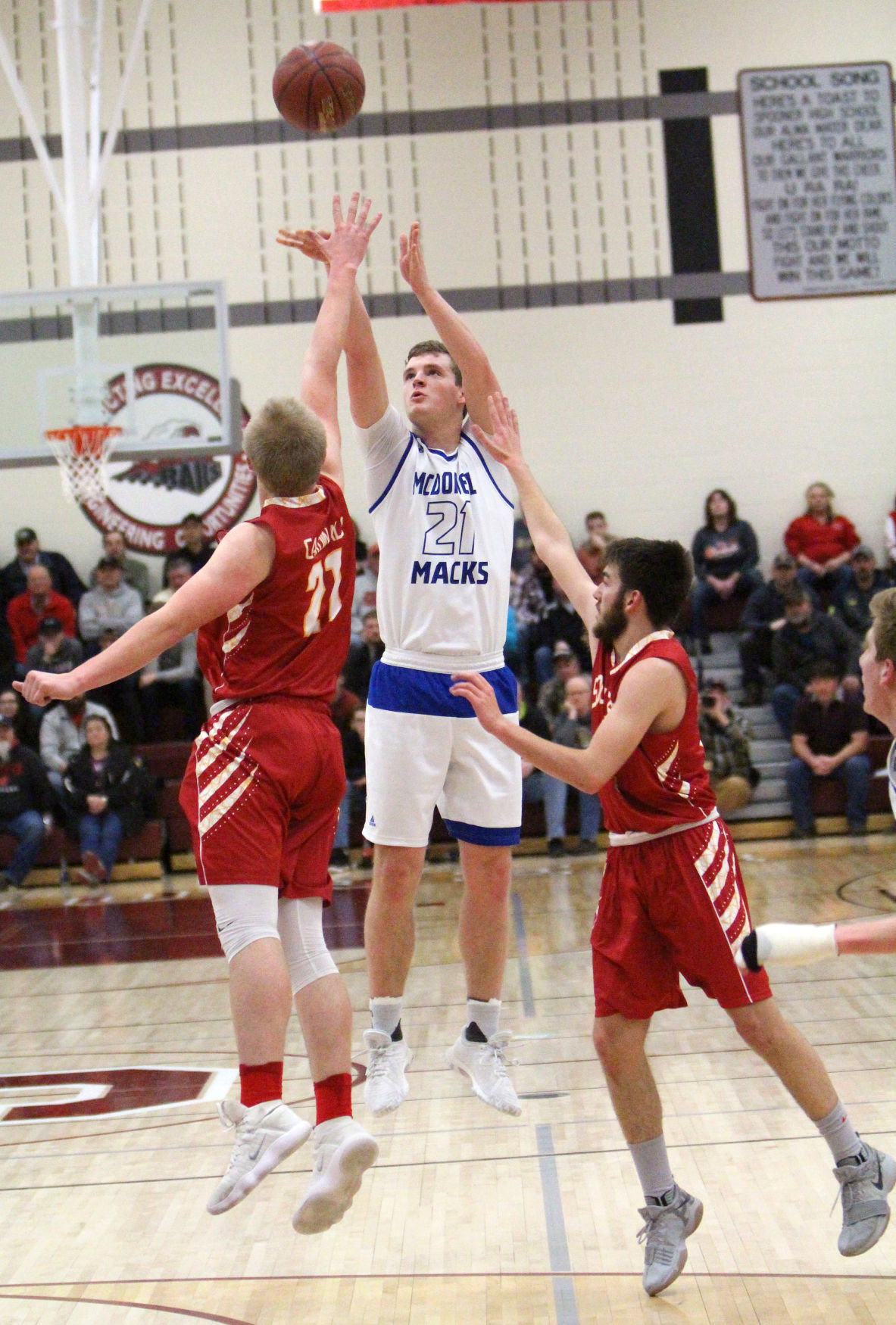 McDonell boys basketball vs South Shore at Spooner 3-10-18